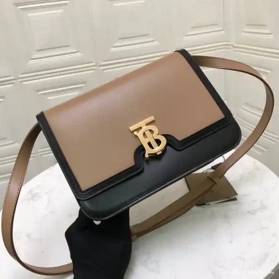 Official First Bag Ru BURBERRY Bag Medium TB 0606